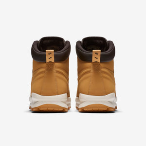 NIKE MANOA CARAMELO