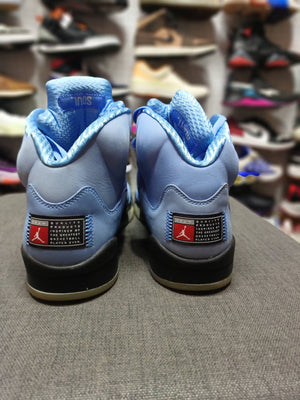 AIR JORDAN 4 UNIVERSITY BLUE
