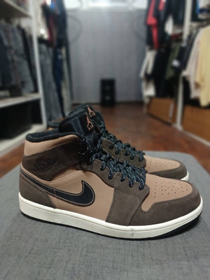 JORDAN 1 MID DARK CHOCOLATE